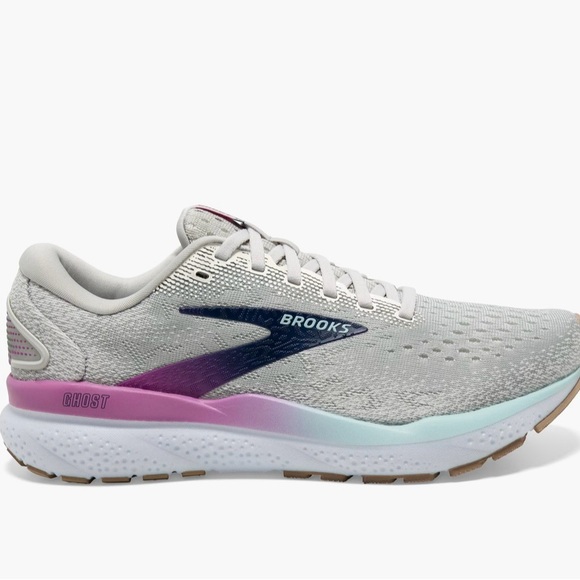 Women’s Ghost Max by Brooks 
Brand New Running /Walking Shoes - Picture 2 of 4